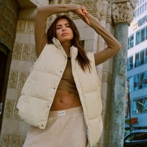 🛍 OFFLINE By Aerie Puff Love Vest - Cake Batter - Buy2Get1 FREE